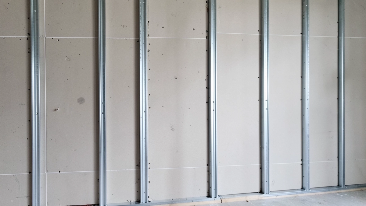 budowa ścianki z regipsu